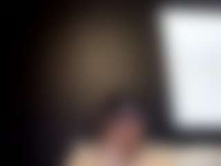 tallhungcloudyy's Live Sex Cam Show