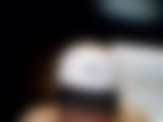 tallhungcloudyy's Live Sex Cam Show