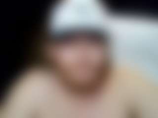 tallhungcloudyy's Live Sex Cam Show
