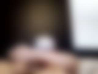 tallhungcloudyy's Live Sex Cam Show