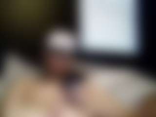tallhungcloudyy's Live Sex Cam Show