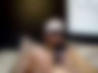 tallhungcloudyy's Live Sex Cam Show