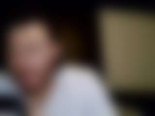 tallhungcloudyy's Live Sex Cam Show