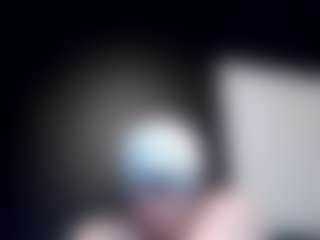 Live cam show with tallhungcloudyy - English on Mixed Magazine Live