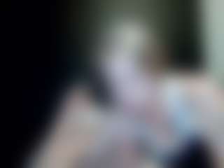tallhungcloudyy's Live Sex Cam Show