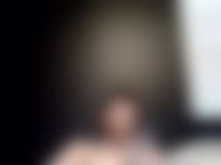 Live cam show with tallhungcloudyy - Muscular on Free Soda