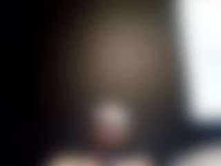 tallhungcloudyy's Live Sex Cam Show