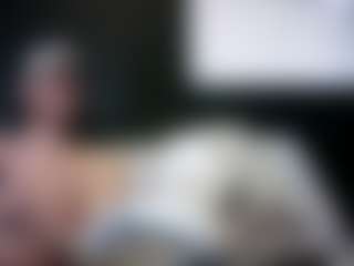 Live cam show with tallhungcloudyy - Daddy on madthumbs