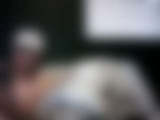 Live cam show with tallhungcloudyy - Sexting on Cam Slut