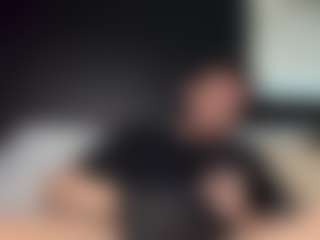 tallhungcloudyy's Live Sex Cam Show