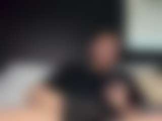 tallhungcloudyy's Live Sex Cam Show