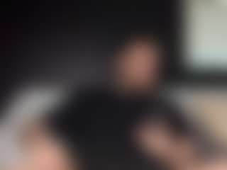 tallhungcloudyy's Live Sex Cam Show