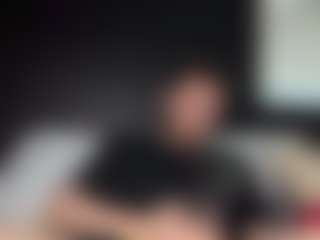 tallhungcloudyy's Live Sex Cam Show