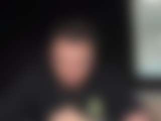 tallhungcloudyy's Live Sex Cam Show