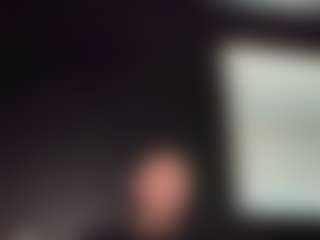 tallhungcloudyy's Live Sex Cam Show