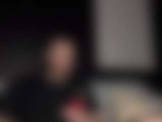 tallhungcloudyy's Live Sex Cam Show