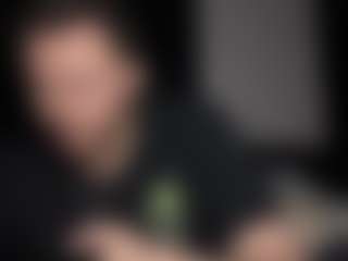 tallhungcloudyy's Live Sex Cam Show