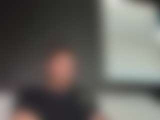 tallhungcloudyy's Live Sex Cam Show