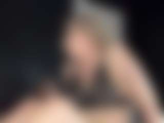 tallhungcloudyy's Live Sex Cam Show