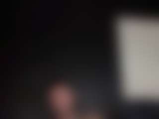 tallhungcloudyy's Live Sex Cam Show