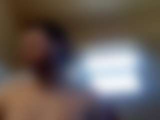 tallhungcloudyy's Live Sex Cam Show
