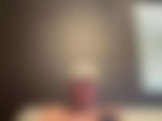 tallhungcloudyy's Live Sex Cam Show