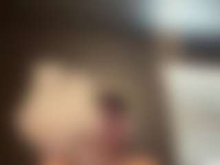 tallhungcloudyy's Live Sex Cam Show