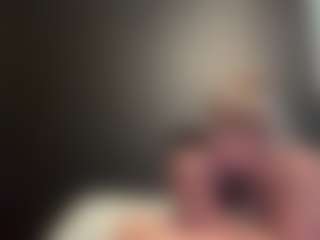 tallhungcloudyy's Live Sex Cam Show