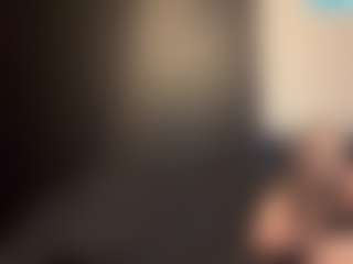 Live cam show with tallhungcloudyy - Beardy on livesuperchat.net