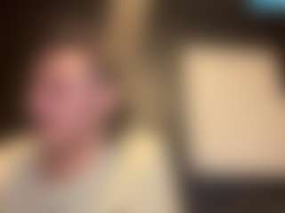 tallhungcloudyy's Live Sex Cam Show