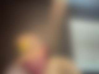 tallhungcloudyy's Live Sex Cam Show