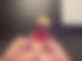 tallhungcloudyy's Live Sex Cam Show