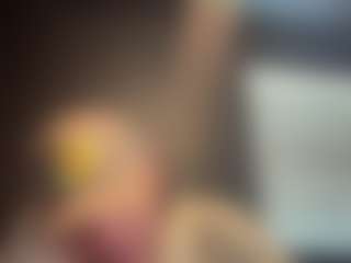 tallhungcloudyy's Live Sex Cam Show