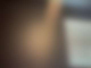 tallhungcloudyy's Live Sex Cam Show