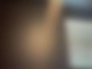 tallhungcloudyy's Live Sex Cam Show