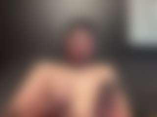 tallhungcloudyy's Live Sex Cam Show