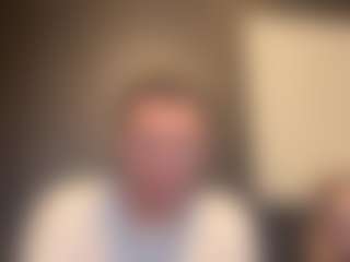 Live cam show with tallhungcloudyy - Green Eyes on Camsoda