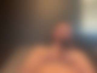 tallhungcloudyy's Live Sex Cam Show