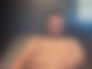 tallhungcloudyy's Live Sex Cam Show