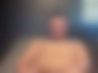 tallhungcloudyy's Live Sex Cam Show