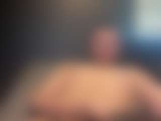 tallhungcloudyy's Live Sex Cam Show