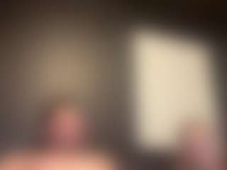 tallhungcloudyy's Live Sex Cam Show