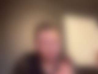 tallhungcloudyy's Live Sex Cam Show
