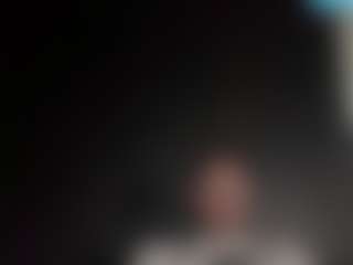 tallhungcloudyy's Live Sex Cam Show