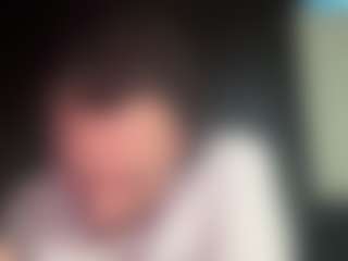 Live cam show with tallhungcloudyy - Green Eyes on crypto-cams