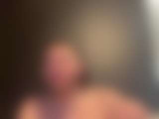 tallhungcloudyy's Live Sex Cam Show