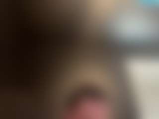 tallhungcloudyy's Live Sex Cam Show