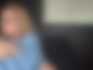 tallhungcloudyy's Live Sex Cam Show