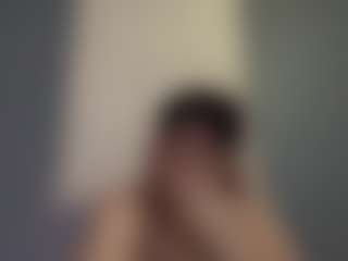 tallhungcloudyy's Live Sex Cam Show
