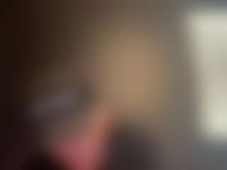 Live cam show with tallhungcloudyy - HD on TeamSkeetLive